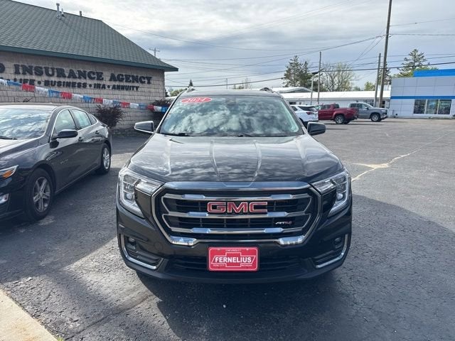 2024 GMC Terrain AT4 in Ebony Twilight Metallic — front three-quarter view